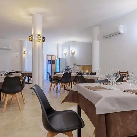 Dolce Vista Сквилласе